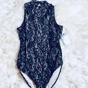 NWT express bodysuit lace